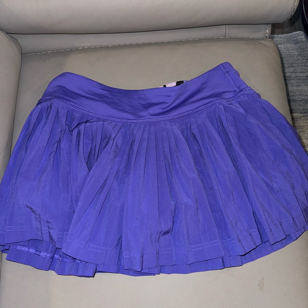 Lululemon pleat to street skirt
